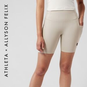 Athleta x Allyson Felix Ultimate Stash Bike Shorts -  Size Medium 7"